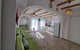 Seva'S House